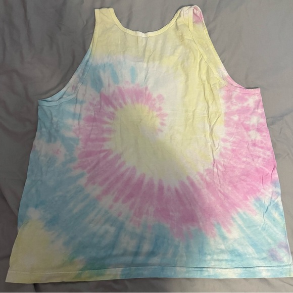 Colorful Tie-Dye Tank Top - Picture 4 of 4